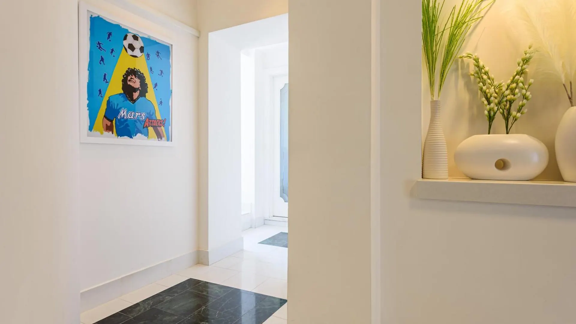 Amazing And Central Penthouse With Terraces In The Heart Of Napoli