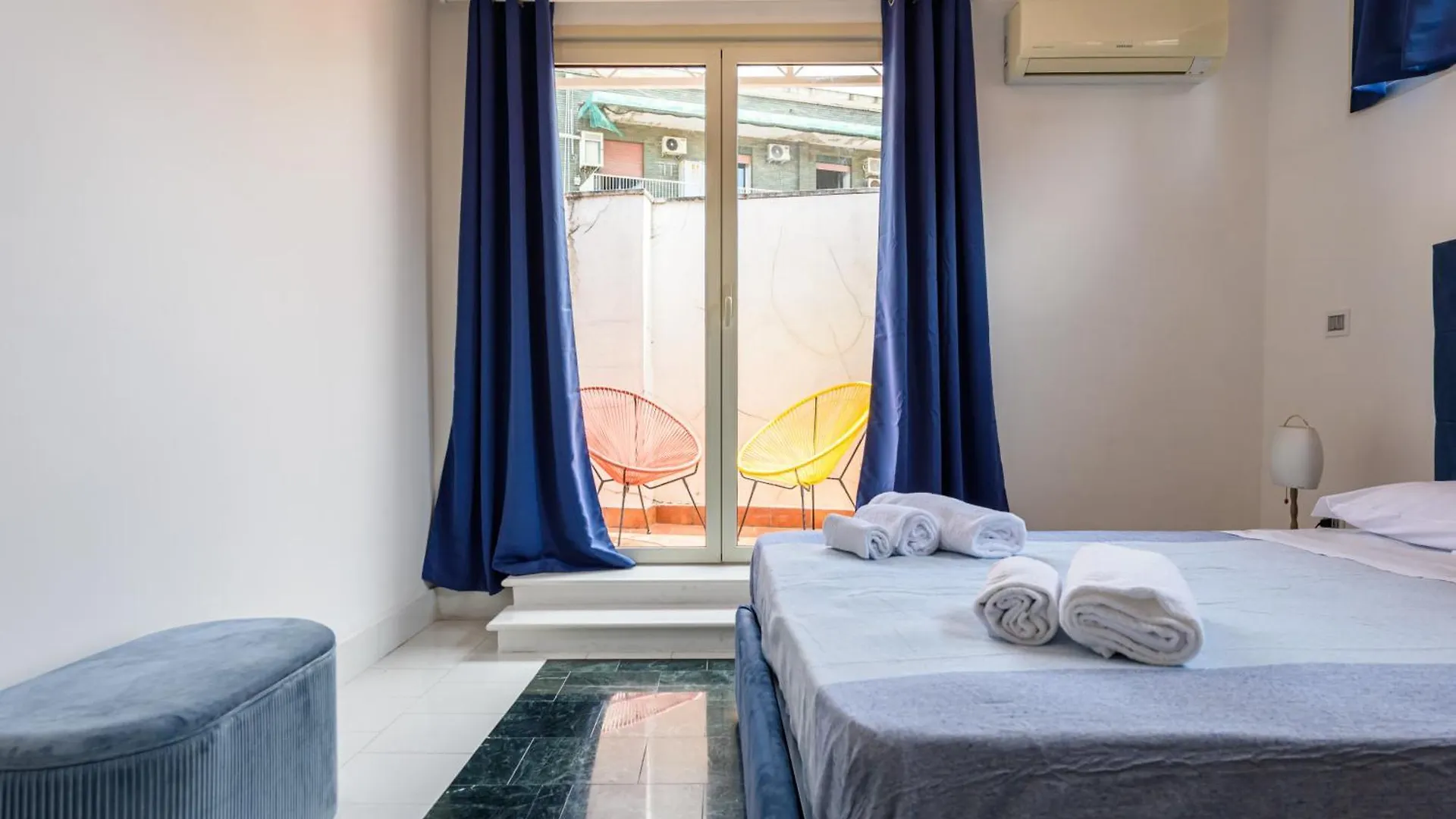 Amazing And Central Penthouse With Terraces In The Heart Of Napoli Apartment Naples